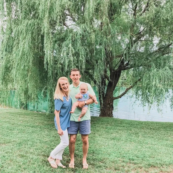 NEW*PinkBlush Blue Solid‎ Scalloped Hem Top - Picture 5 of 15